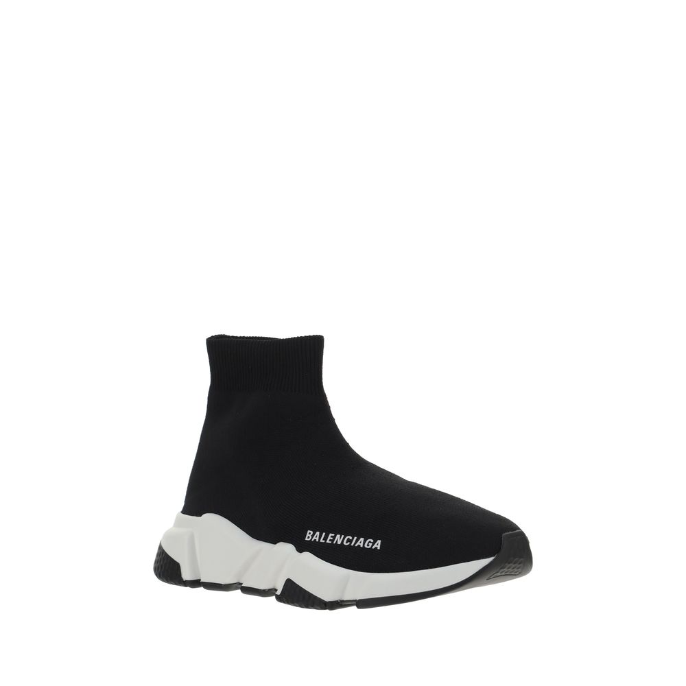 Sock-Style Speed Sneakers - Ribbed Ankle Design with Textured Sole
