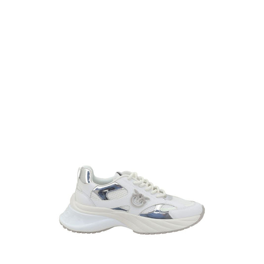 Leather Sneakers with Metallic Accents - Contemporary Athletic Footwear