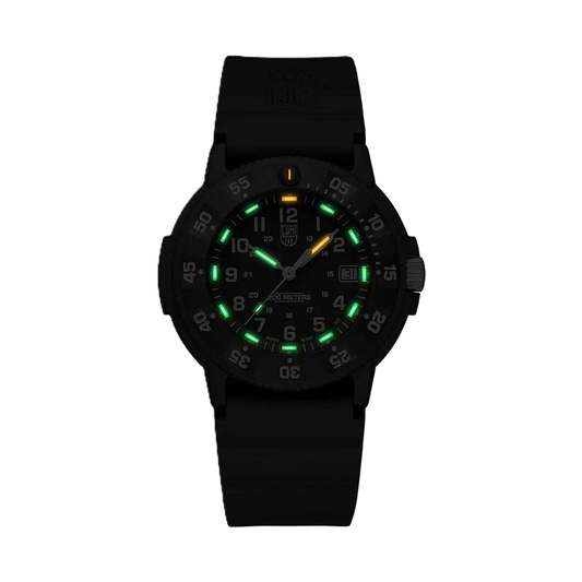 Black Rubber Watch