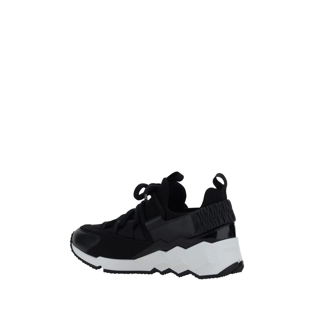 Trek Cosmetic Sneakers - Luxury Lace-Up Design with Textured Sole